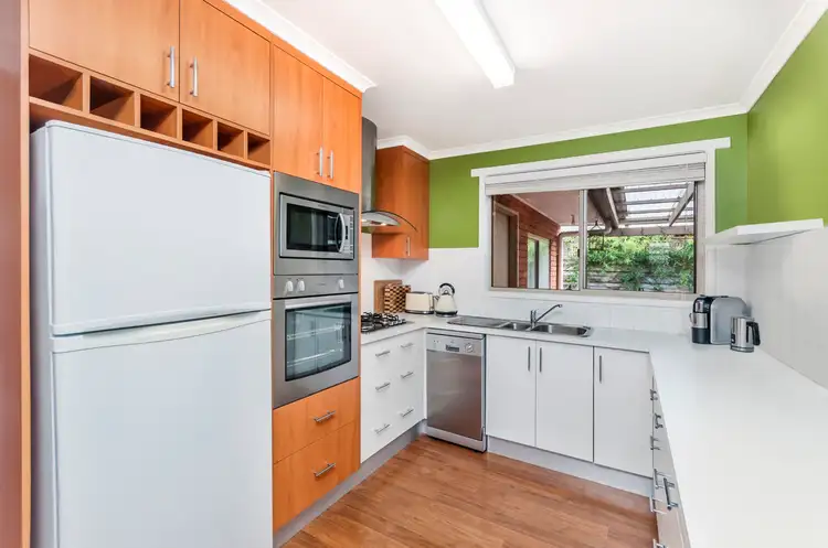 Sixth view of Homely unit listing, 5/98 Queens Road, Warrnambool VIC 3280