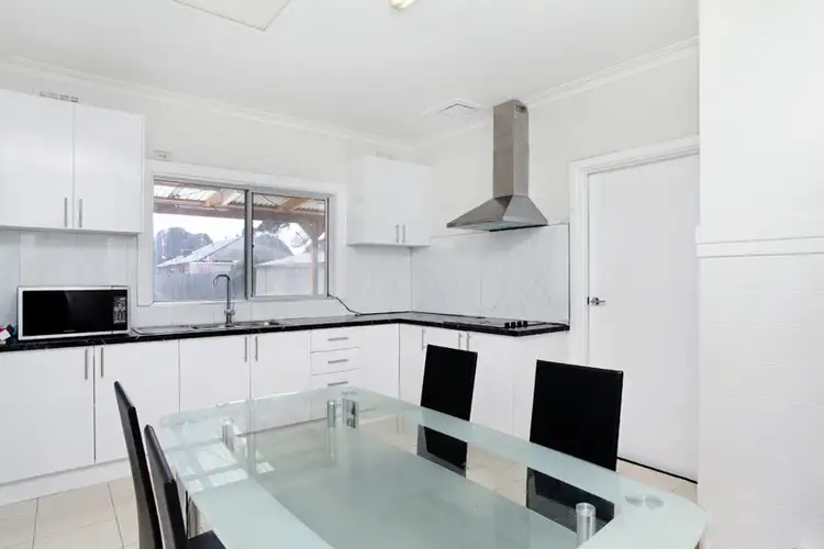 Fifth view of Homely house listing, 2 Brooker Court, Sunshine North VIC 3020