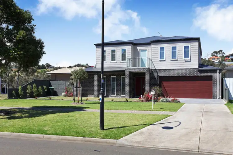 17 Redgum Drive, Sunshine North VIC 3020