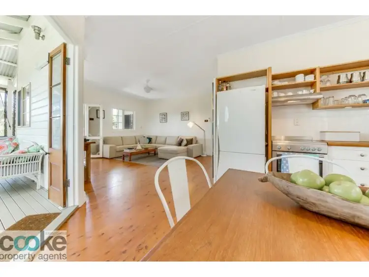 Fifth view of Homely house listing, 10 Greer Street, Meikleville Hill QLD 4703