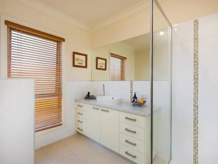Sixth view of Homely house listing, 5 Pro Hart Drive, Baranduda VIC 3691