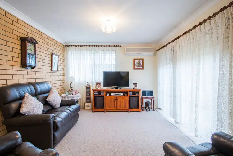 Third view of Homely semi-detached listing, 2/25 Weiley Avenue, Grafton NSW 2460