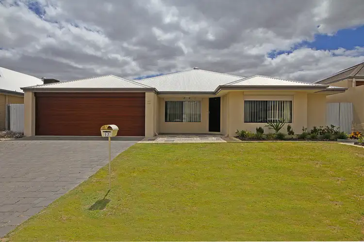 17 Mona Vale Loop, Ellenbrook WA 6069