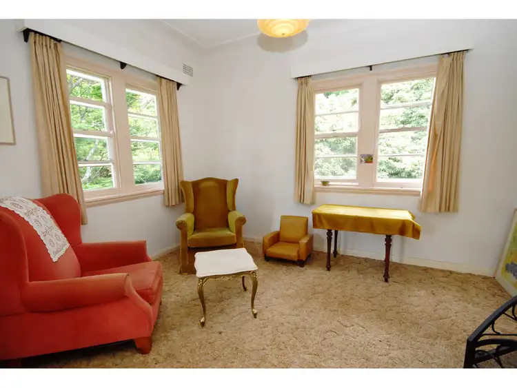 Third view of Homely unit listing, 1/14 Vale Street, Katoomba NSW 2780