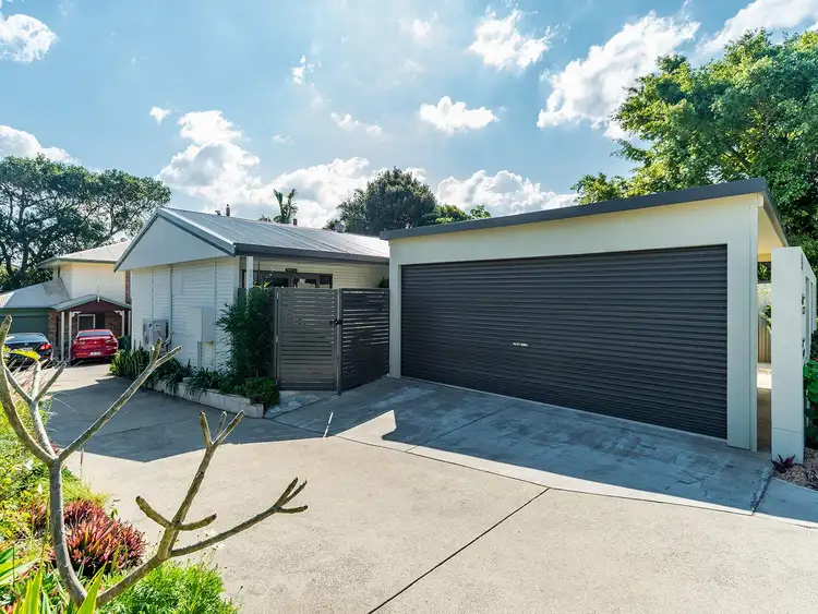 1/8 Billington Street, Labrador QLD 4215