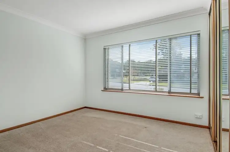 Fifth view of Homely house listing, 8 Geddes Close, Thornton NSW 2322