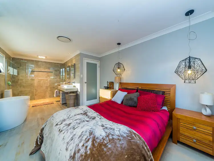 Sixth view of Homely house listing, 31 Lakefield Crescent, Paradise Point QLD 4216