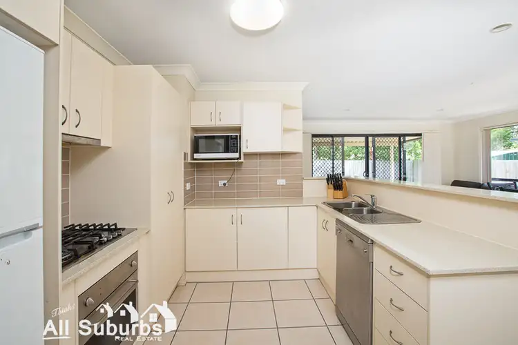Second view of Homely house listing, 2 Summerhill Court, Marsden QLD 4132