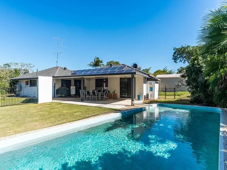 6 Lachlan Court, Helensvale QLD 4212