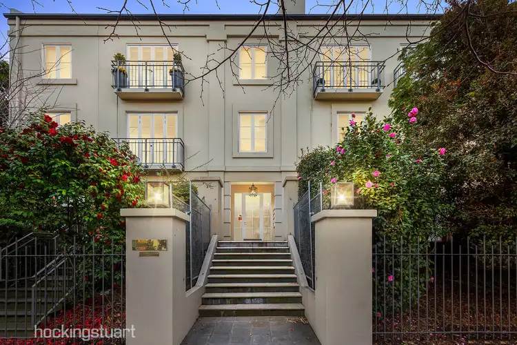 31/201 Wellington Parade South, East Melbourne VIC 3002