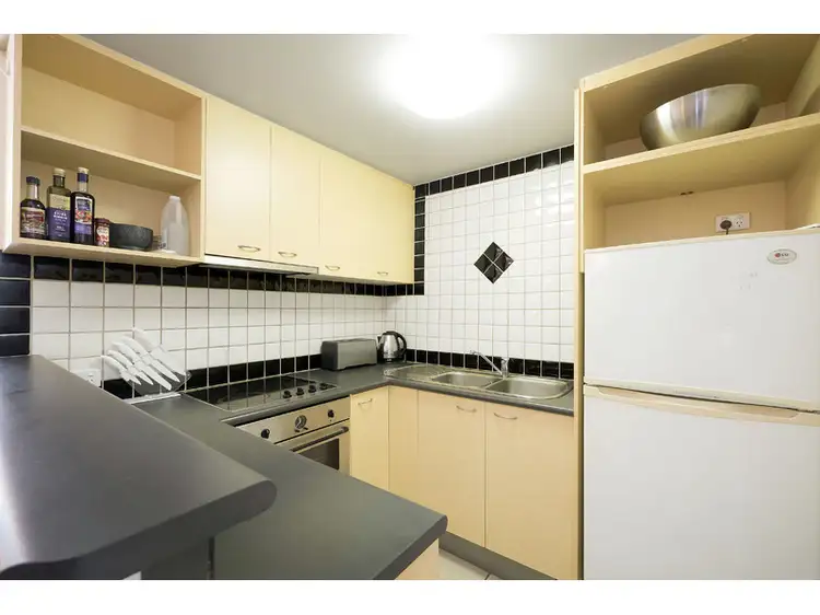 Sixth view of Homely apartment listing, 6/85 Berry Street, Spring Hill QLD 4000