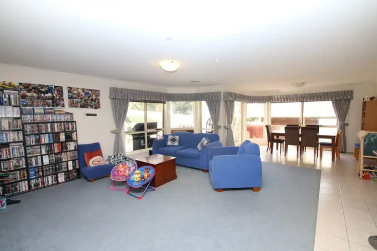 Sixth view of Homely house listing, 15 Greenvale Court, Warrnambool VIC 3280
