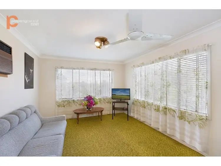Fourth view of Homely house listing, 44 Gladys Avenue, Berkeley Vale NSW 2261