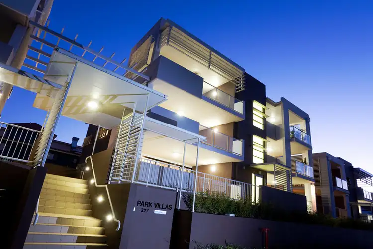 14/327 Verney Road East, Graceville QLD 4075
