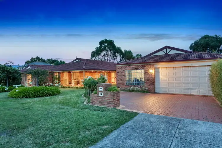 15 Eliza Place, Somerville VIC 3912