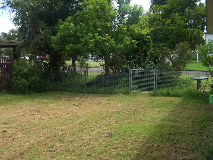 Sixth view of Homely semi-detached listing, 33 Twigg Street, Park Avenue QLD 4701