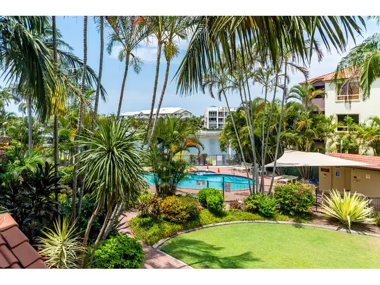 27/22 Jennifer Avenue, Runaway Bay QLD 4216