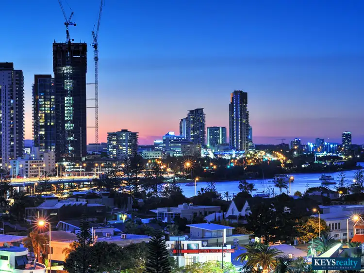 20 / 20 Cronin Avenue, Main Beach QLD 4217