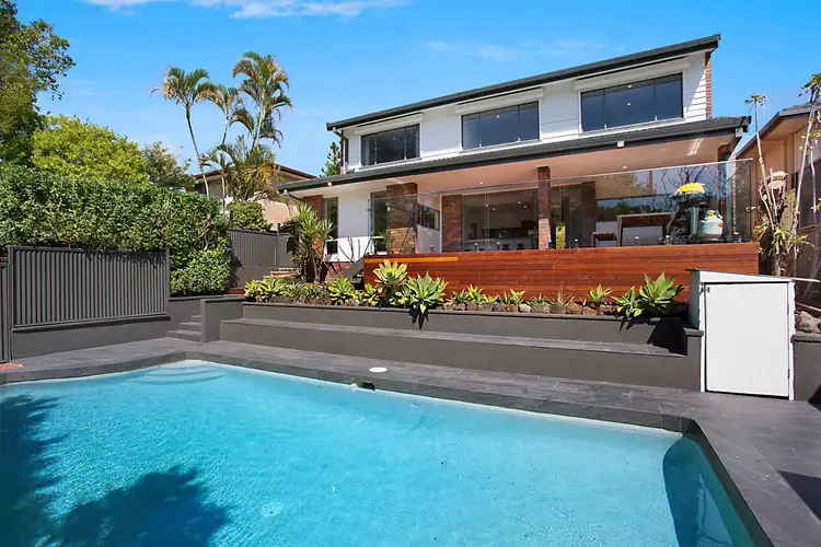 16 Vista Street, Elanora QLD 4221