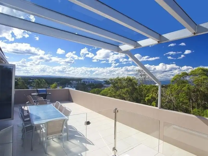 Main view of Homely unit listing, 4/47 Picture Point Crescent, Noosa Heads QLD 4567