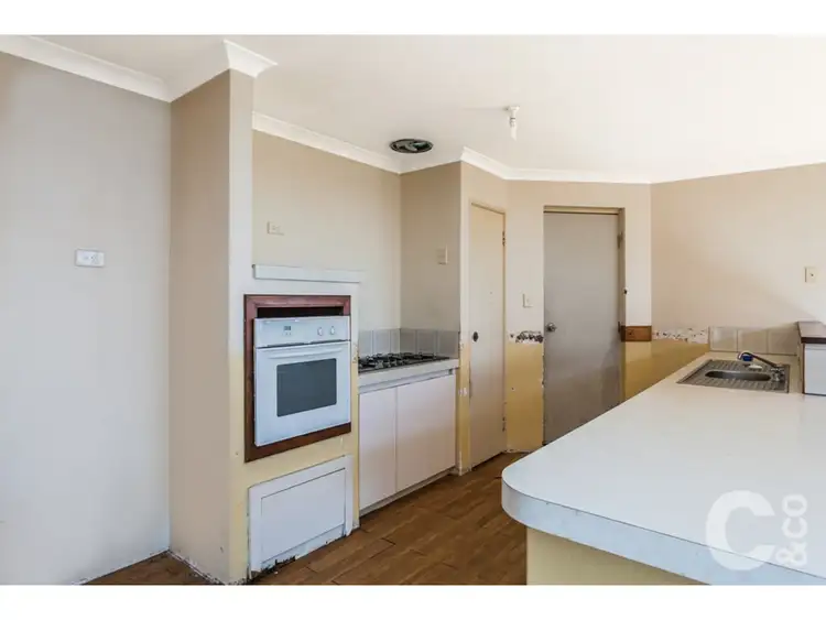 Sixth view of Homely house listing, 1 Myhill Mews, Leda WA 6170