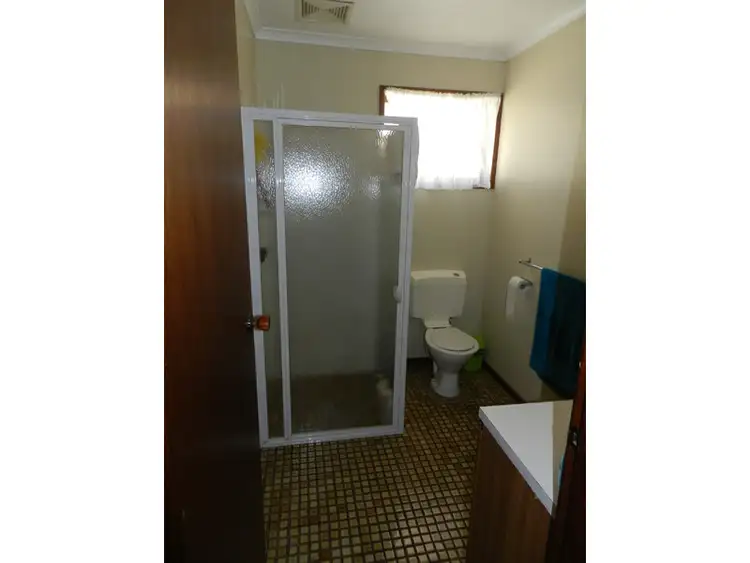 Fifth view of Homely unit listing, 2/8 Meaklim Street, Shepparton VIC 3630