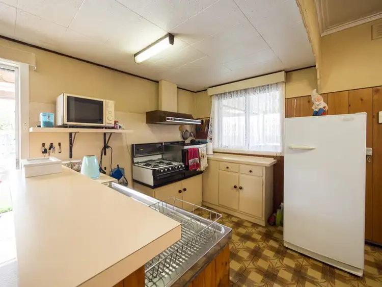 Seventh view of Homely house listing, 6 Curtin Avenue, Hadfield VIC 3046
