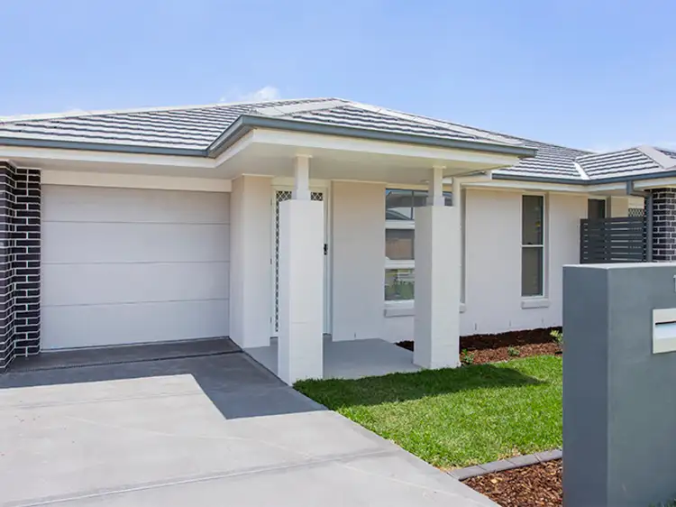 11 Bitta Street, Fletcher NSW 2287