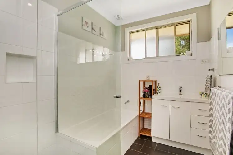 Fifth view of Homely house listing, 9 Rockleigh Street, Thornton NSW 2322