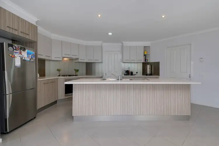Sixth view of Homely house listing, 5 Tyrone Close, Traralgon VIC 3844