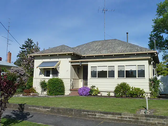 29 McDonald Street, Colac VIC 3250