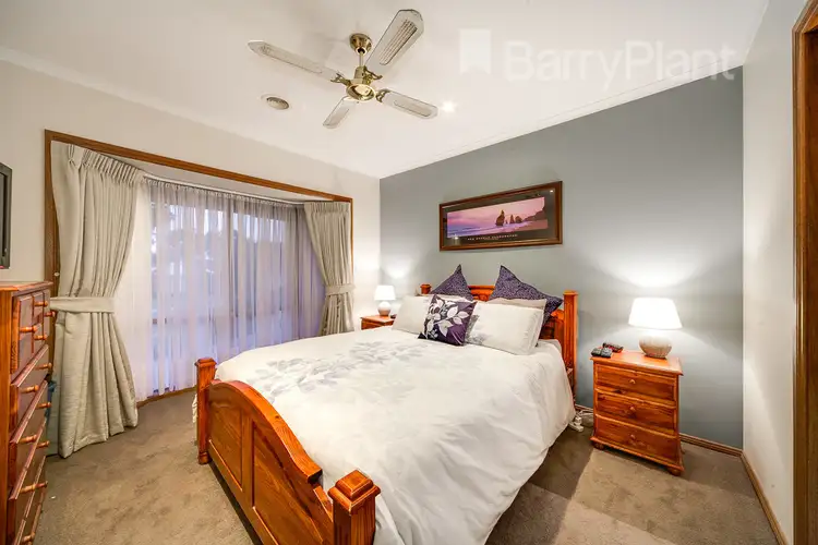 Third view of Homely house listing, 6 Wynen Court, Pakenham VIC 3810