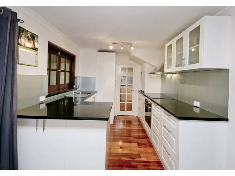 Seventh view of Homely townhouse listing, 1/309 Harborne Street, Glendalough WA 6016