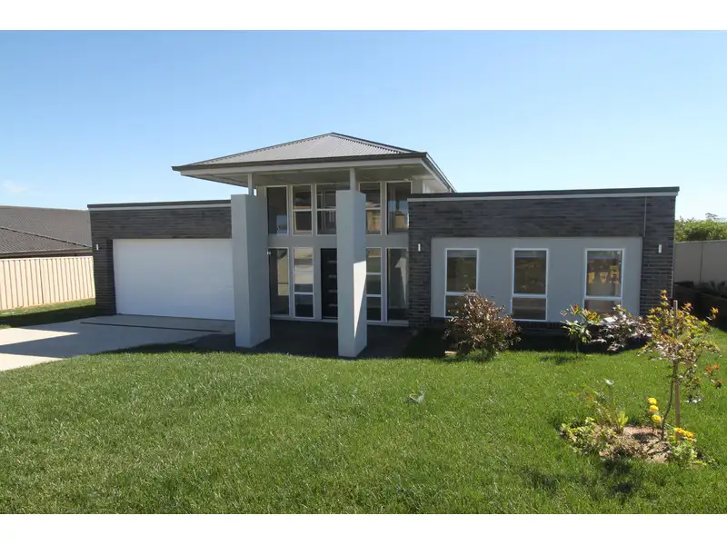 Main view of Homely house listing, 44 James Barnet Drive, Kelso NSW 2795