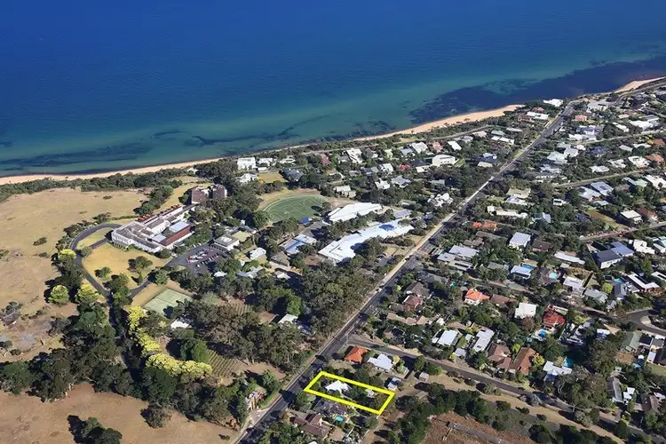 59 Kunyung Road, Mount Eliza VIC 3930