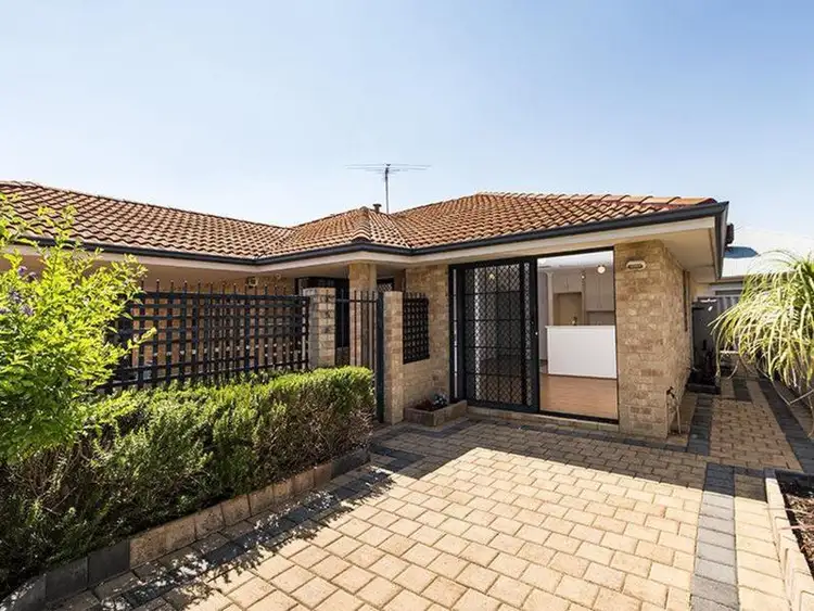 Second view of Homely unit listing, 6/14 - 16 Warwick Street, St James WA 6102