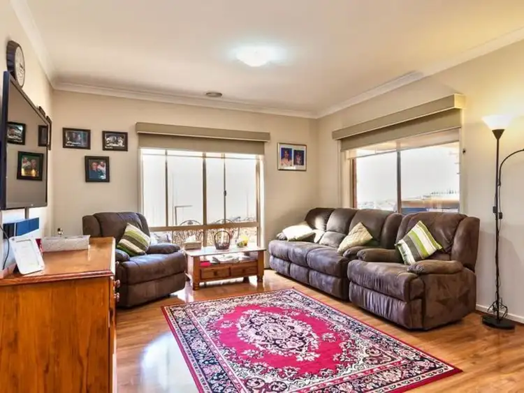 Fifth view of Homely house listing, 10 Mortimer Terrace, Wodonga VIC 3690