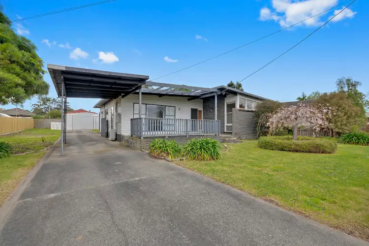 11 Desmond Street, Moe VIC 3825