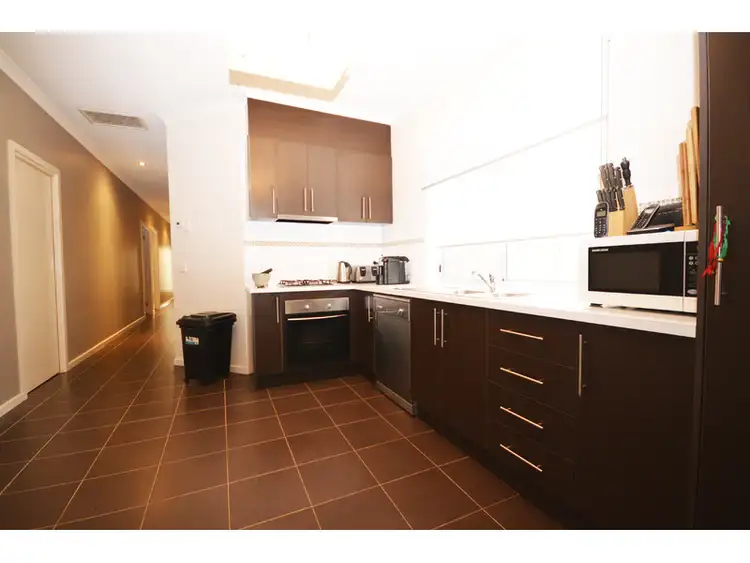Seventh view of Homely unit listing, 1/6 Assumption Close, Truganina VIC 3029
