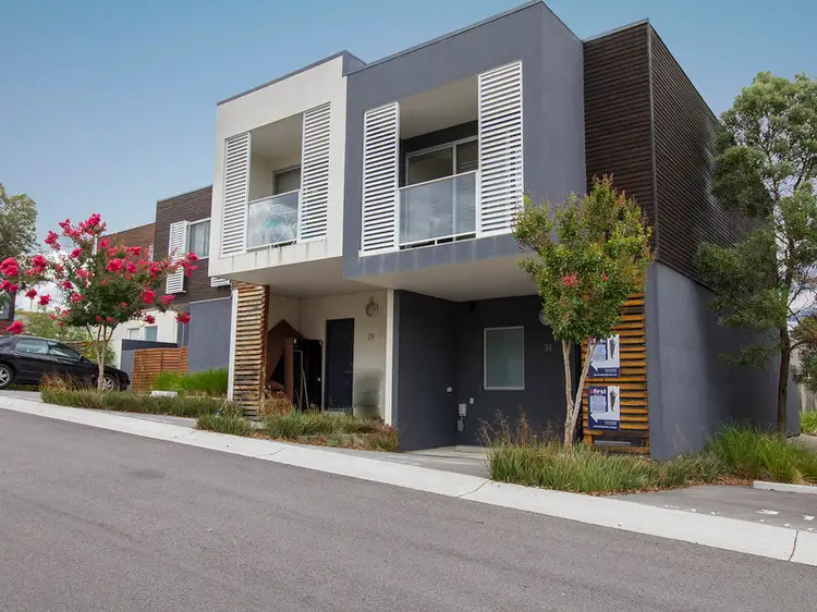 Main view of Homely house listing, 31 Waxflower Crescent, Bundoora VIC 3083