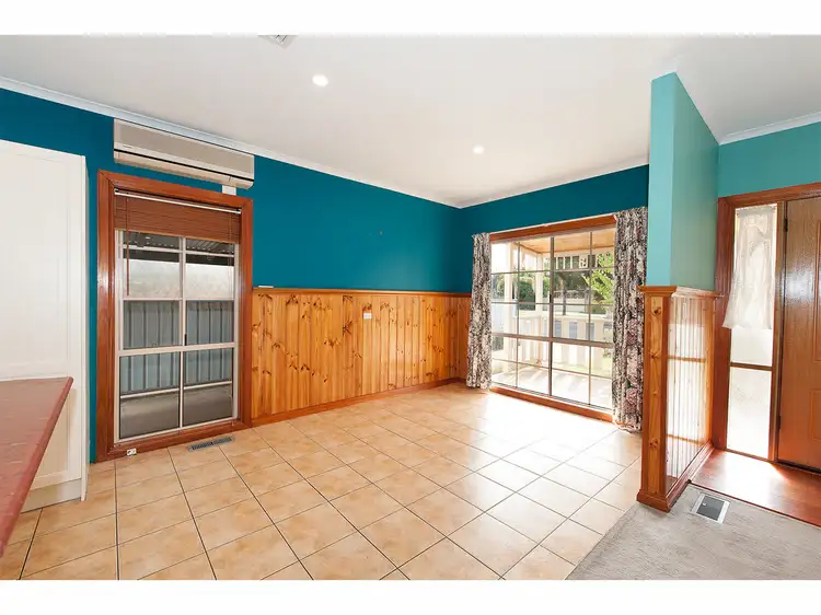 Fifth view of Homely house listing, 487 Kotthoff Street, Lavington NSW 2641