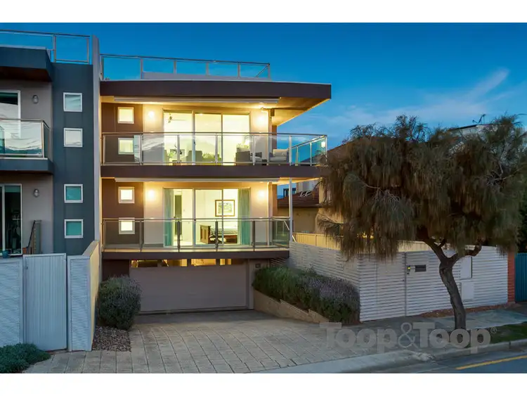 80 Seaview Road, Tennyson SA 5022