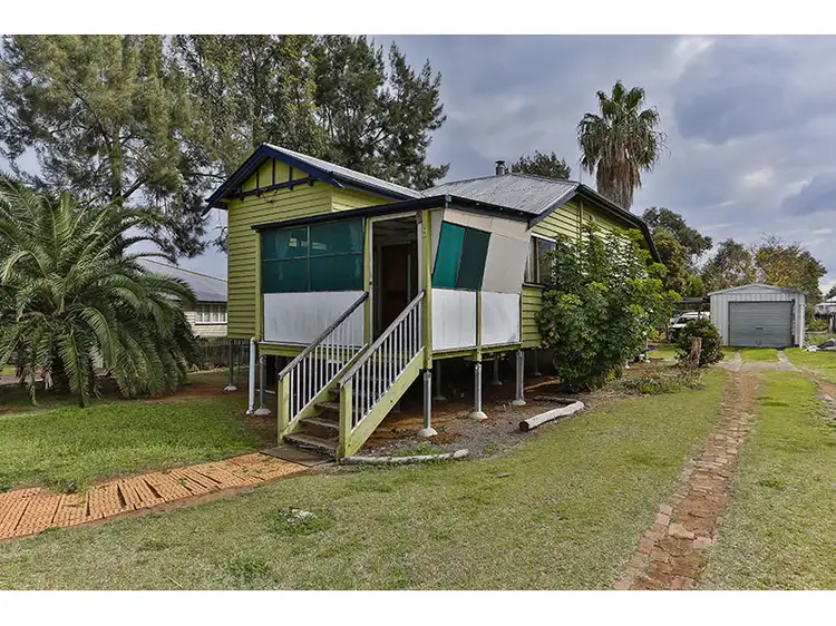 9 Hartwig Street, Goombungee QLD 4354