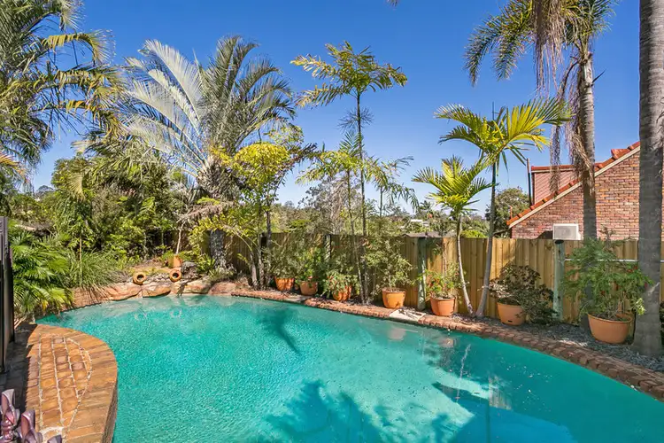 3 Riatta Street, Chapel Hill QLD 4069