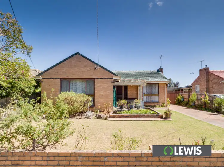5 Davies Street, Hadfield VIC 3046