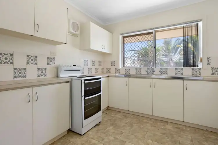 Third view of Homely house listing, 8 Elliott Way, Bulgarra WA 6714