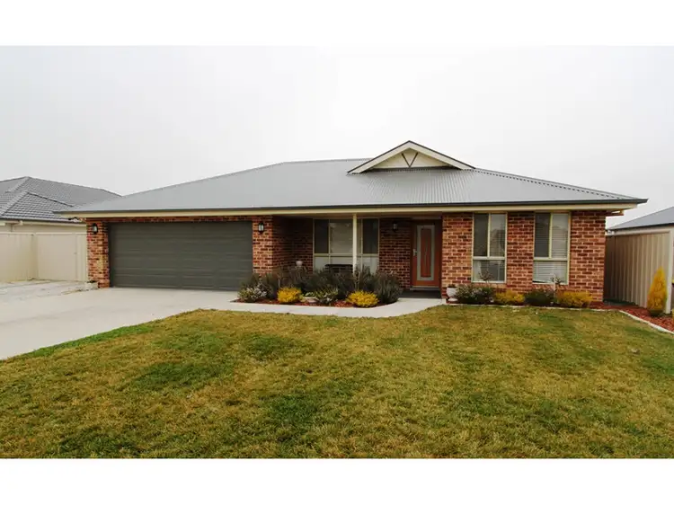 11 Cox Lane, Eglinton NSW 2795