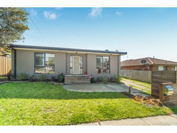6 Lochaber Avenue, Frankston VIC 3199