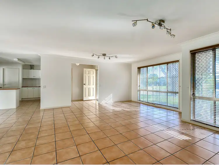 18 Brookvale Place, Bracken Ridge QLD 4017