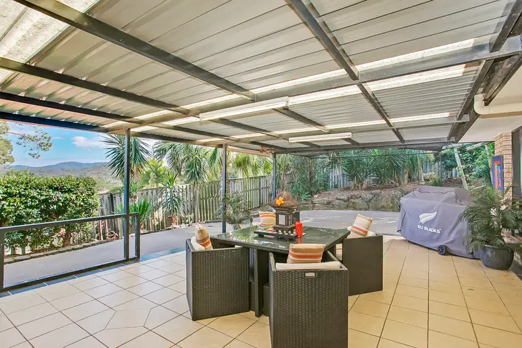 28 Maui Crescent, Oxenford QLD 4210